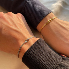 Knot snake bone bracelet