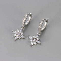 Diamond studded octagonal star ear clasp