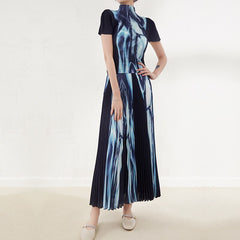 Retro Two Pieces Pleated Set Turtleneck Short Sleeve T Shirt Long Skirts Female Fashion Clothing Summer