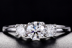 Cultured Diamond Ring, Elegant Diamond Engagement Ring, Non-Tarnishing 18K Gold Lab-Grown Diamond Ring